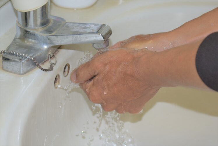 コロナ感染予防対策うがい手洗い